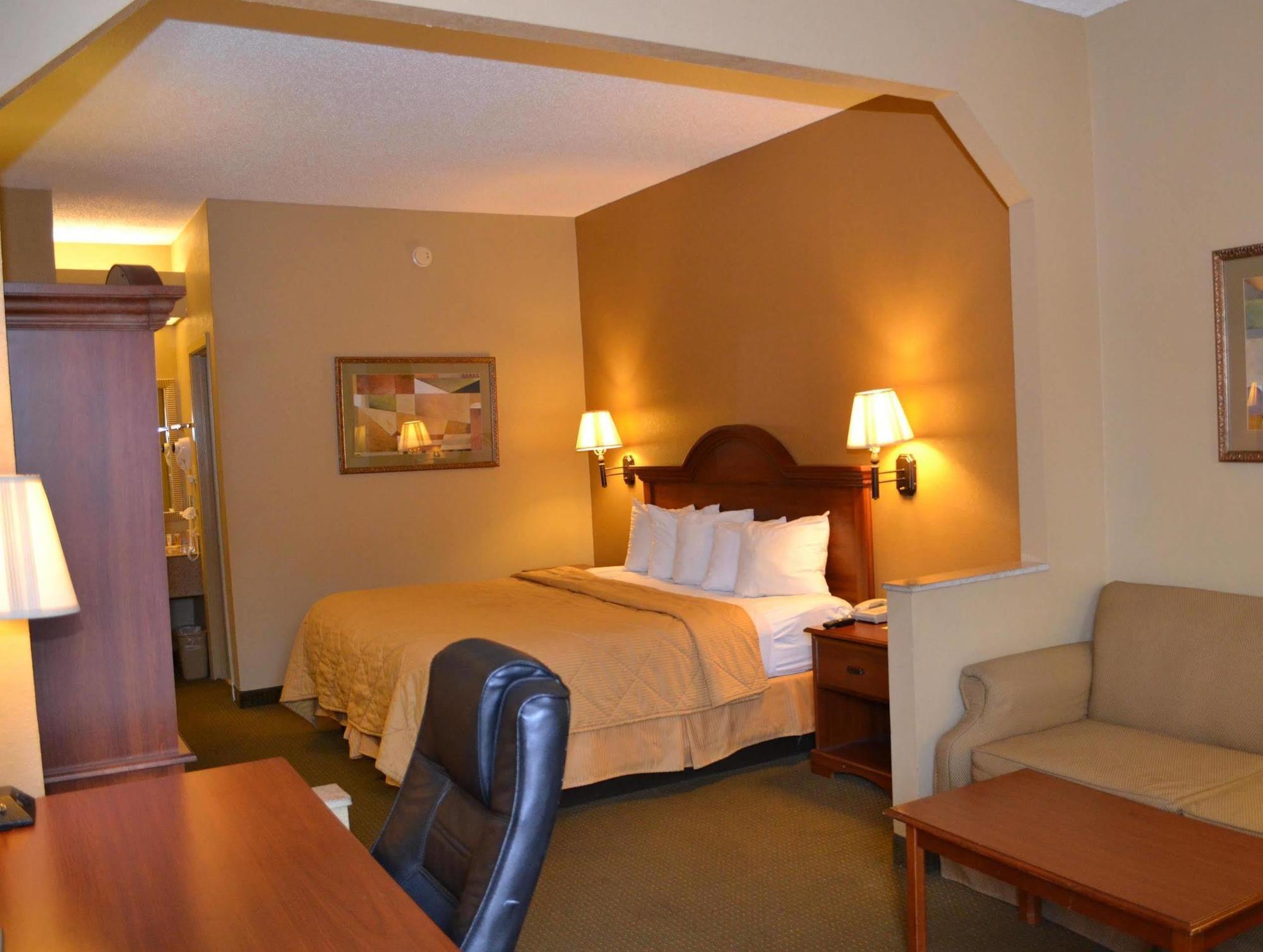 Fairview Inn & Suites Mobile Eksteriør bilde