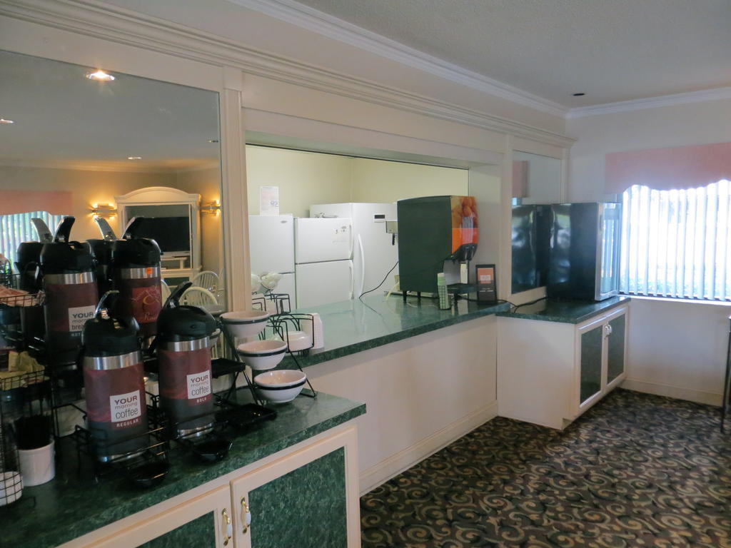 Fairview Inn & Suites Mobile Eksteriør bilde